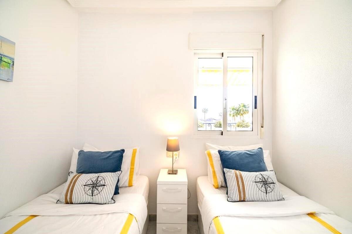 Ferienwohnung Penthouse Bellavista With Sea Views Torrevieja Exterior foto