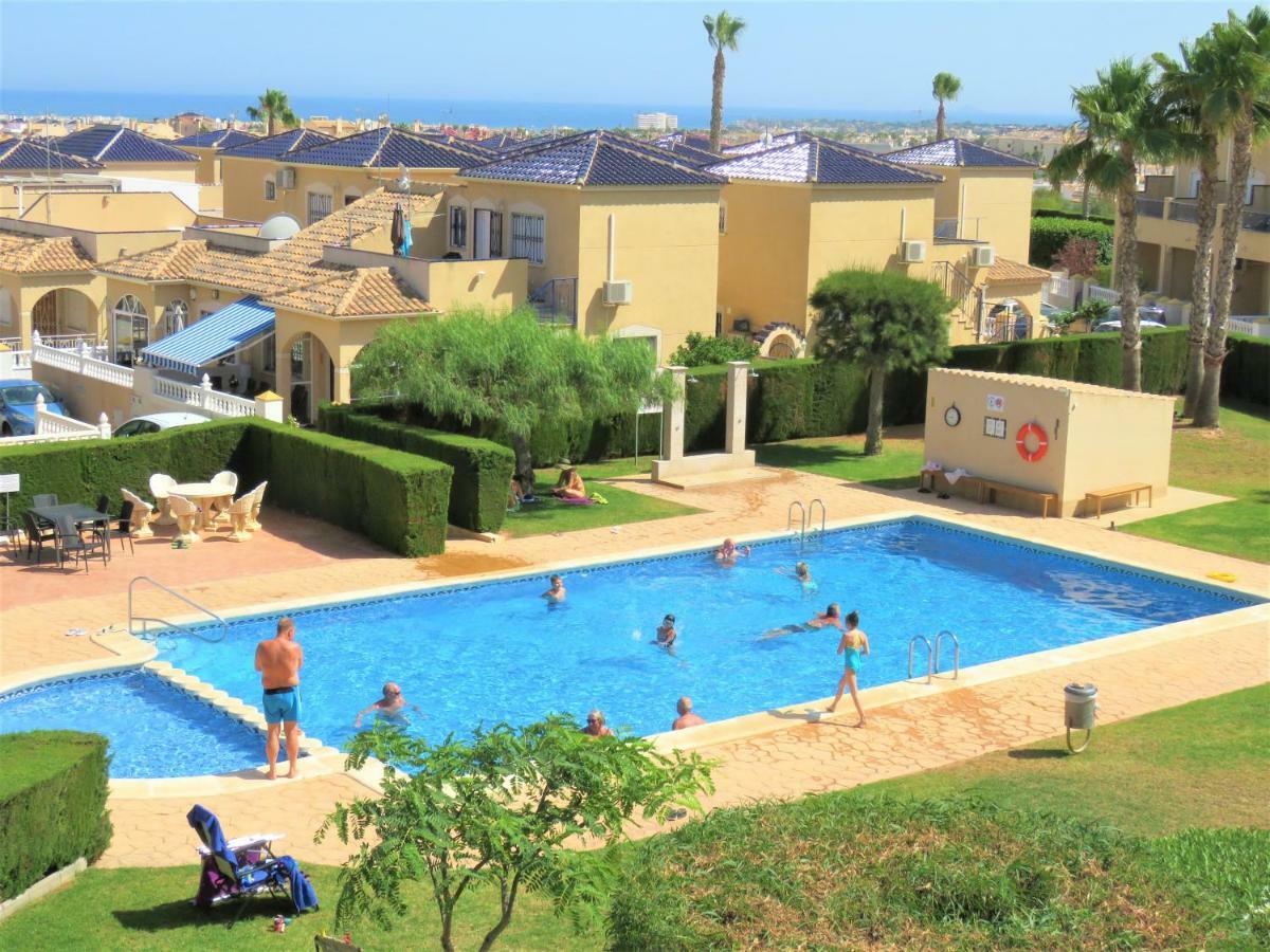 Ferienwohnung Penthouse Bellavista With Sea Views Torrevieja Exterior foto